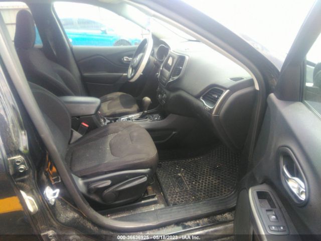 Jeep Cherokee Latitude 2019 1C4PJLCB5KD246998 Image 6