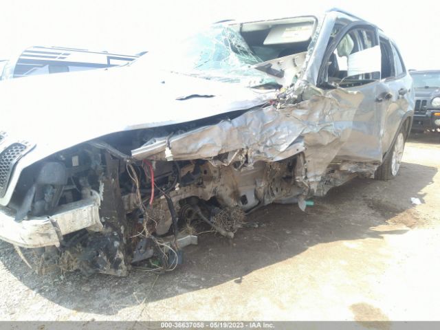 1C4PJLAB2GW184328 Jeep Cherokee Sport