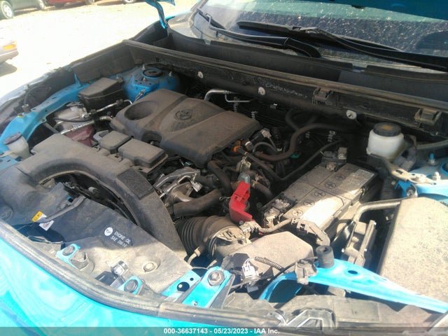 2021 TOYOTA RAV4 XLE VIN: 2T3P1RFV1MW211227