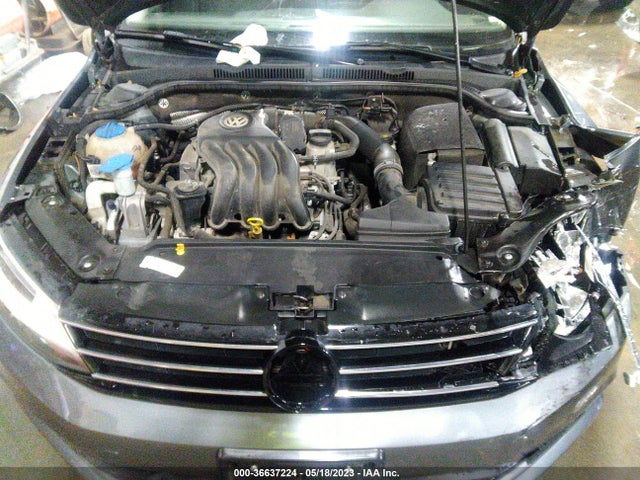 3VW2K7AJ0FM339671 Volkswagen Jetta Sedan 2.0l S