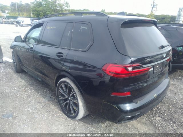 5UXCX6C02N9M10372 BMW X7 M50i