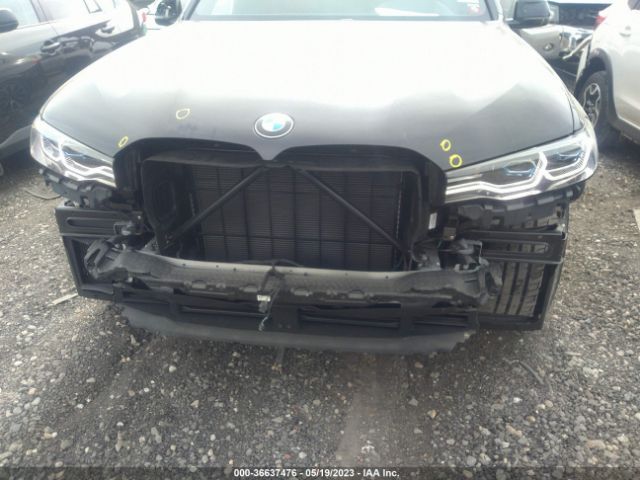 5UXCX6C02N9M10372 BMW X7 M50i