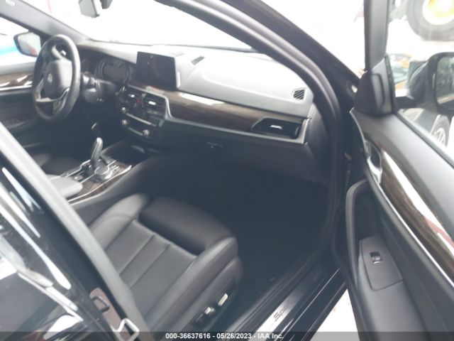 WBAJA7C52JWC77152 BMW 5 Series 530i Xdrive