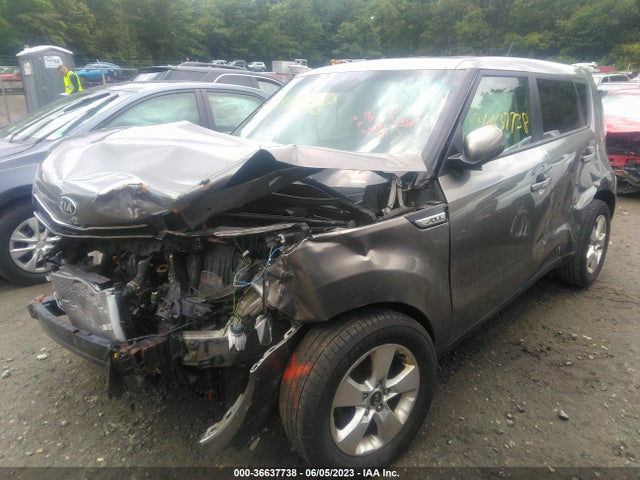 2018 KIA SOUL BASE VIN: KNDJN2A20J7555587