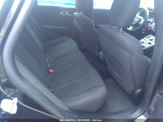 1C3CCCFB0GN185991 Chrysler 200 Touring