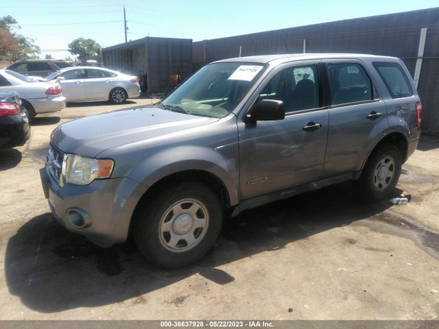2008 FORD ESCAPE XLS VIN: 1FMCU02Z08KA78013