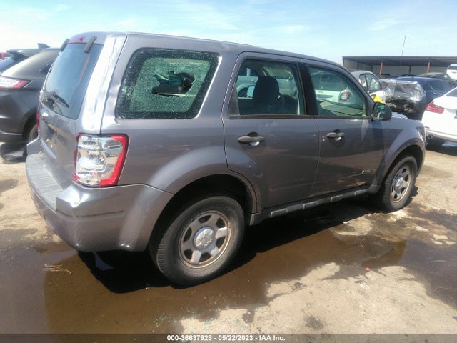 2008 FORD ESCAPE XLS VIN: 1FMCU02Z08KA78013