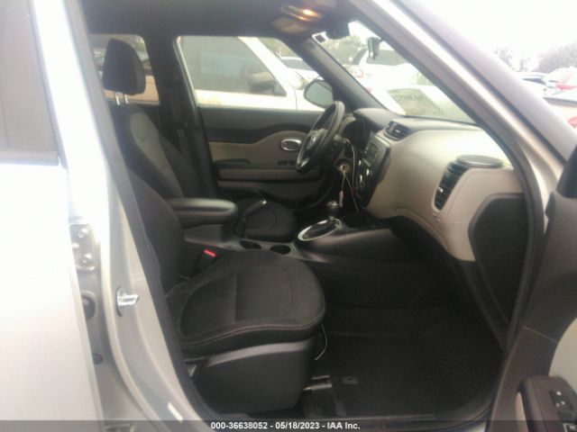 KNDJP3A5XH7446509 KIA SOUL +