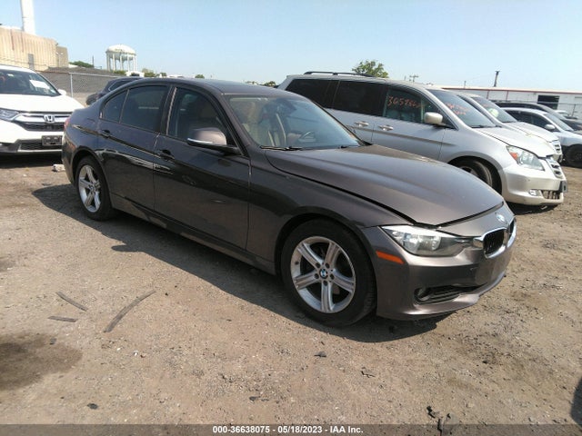 2014 WBA3C3G50ENS68447 main image