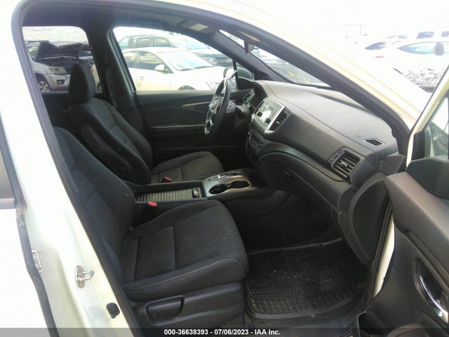 Honda Passport Sport 2019 5FNYF7H2XKB005324 Image 5