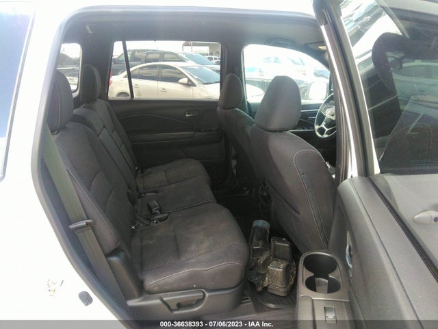 Honda Passport Sport 2019 5FNYF7H2XKB005324 Image 8