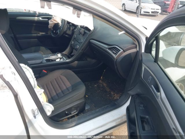 3FA6P0H75JR254236 Ford FUSION SE