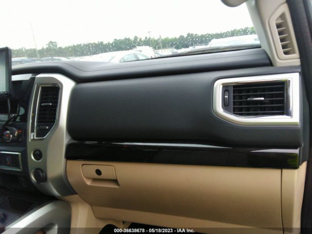 1N6AA1E68HN560042 Nissan TITAN SV
