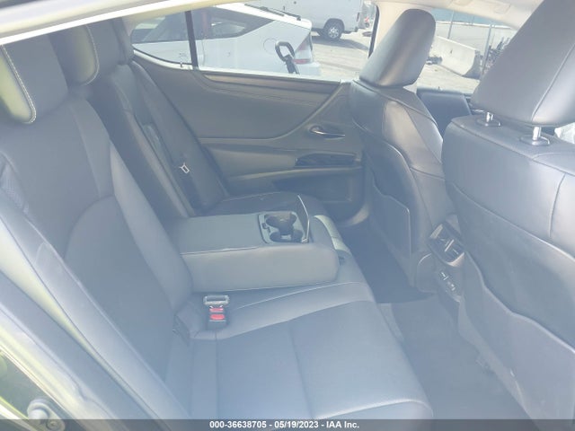 58ADA1C18NU020607 Lexus Es Es 300h