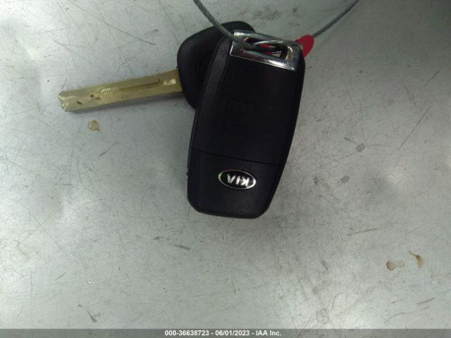 5XXGT4L38JG258124 KIA Optima S