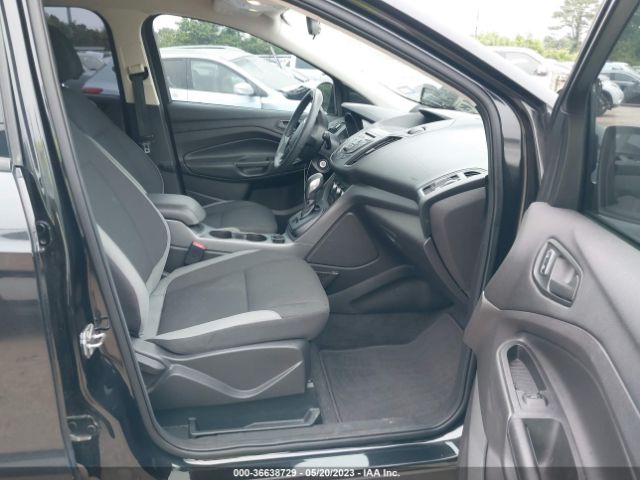 1FMCU0F72FUB61338 Ford ESCAPE S