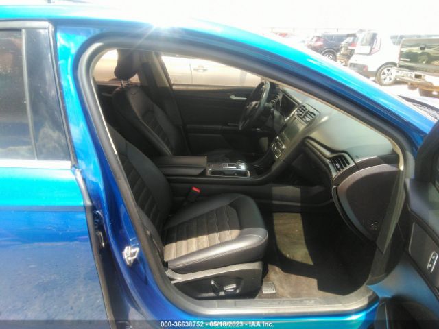3FA6P0H78JR180505 Ford FUSION SE
