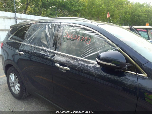 KIA Sorento 2016 5XYPGDA39GG166063 Image 18