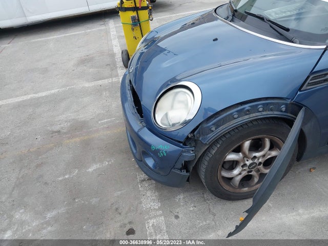 2011 MINI COOPER CONVERTIBLE VIN: WMWZN3C59BTZ78464