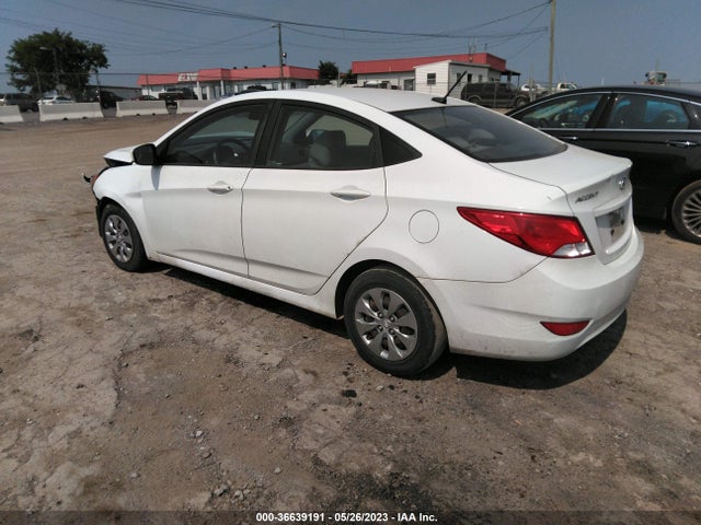 Hyundai ACCENT SE 2017 KMHCT4AE7HU273152 Image 3