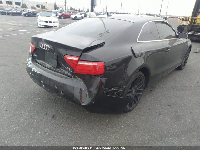 WAUCFAFRXEA028748 Audi A5 PREMIUM