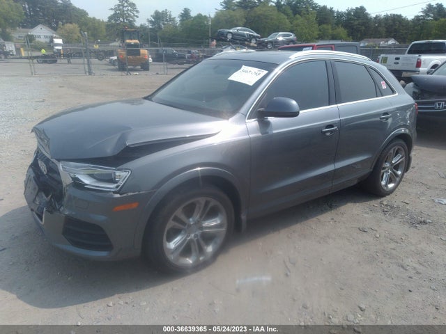 WA1EFCFS8GR019118 Audi Q3 Premium Plus