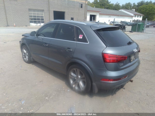 WA1EFCFS8GR019118 Audi Q3 Premium Plus
