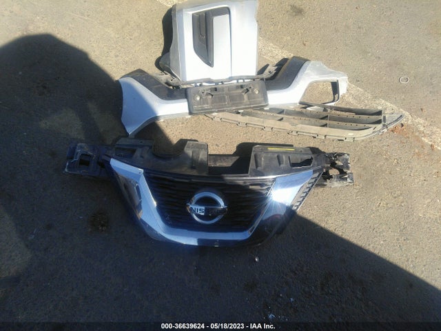 Nissan ROGUE S 2017 KNMAT2MT6HP510920 Image 4