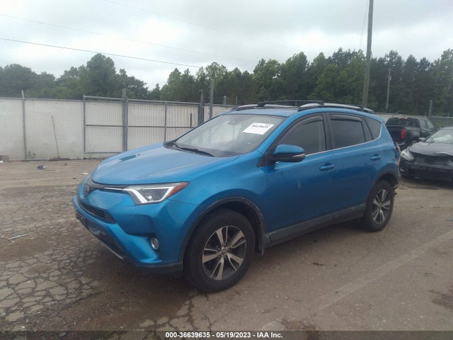 Toyota Rav4 Xle 2017 JTMRFREV8HJ118124 Image 2