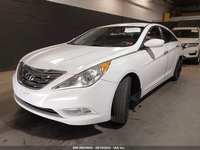 2013 HYUNDAI SONATA SE VIN: 5NPEC4AC0DH684571