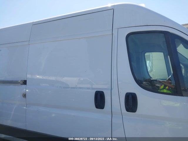 2022 RAM PROMASTER CARGO VAN VIN: 3C6LRVDG5NE123225