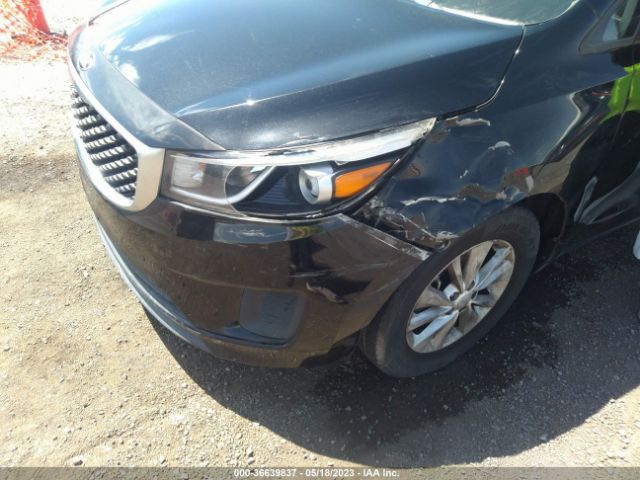 KNDMB5C17G6134170 KIA SEDONA LX