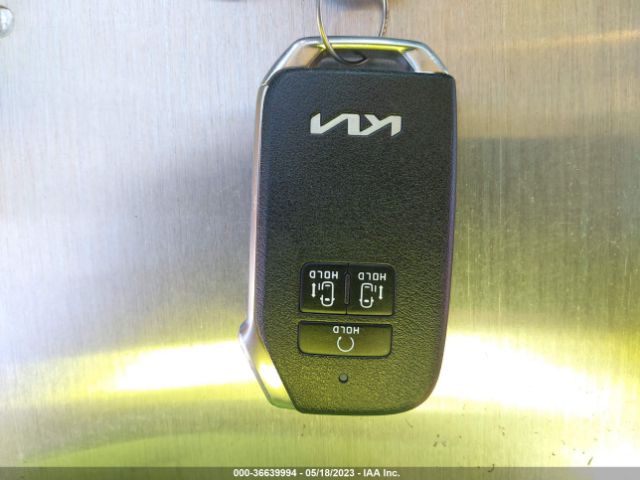 KNDNC5H34N6085048 KIA Carnival Ex