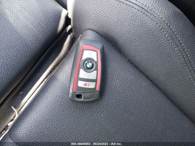 WBA8D9C54JA608423 BMW 3 Series 330i Xdrive