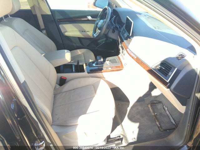 WA1BNAFY6J2225293 Audi Q5 Premium Plus