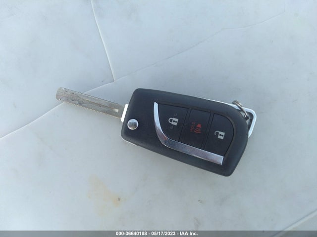 Toyota COROLLA IM 2017 JTNKARJE1HJ524330 Image 3