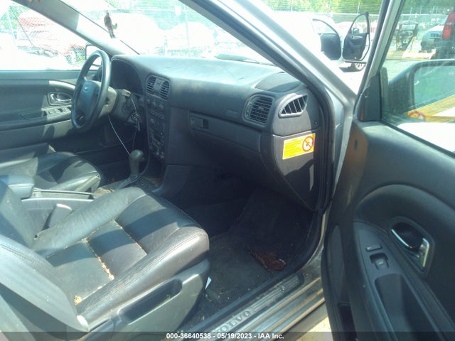 2001 VOLVO S40 VIN: YV1VS29571F703470