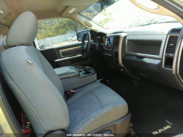 2013 RAM 1500 EXPRESS VIN: 3C6JR6AT6DG504499