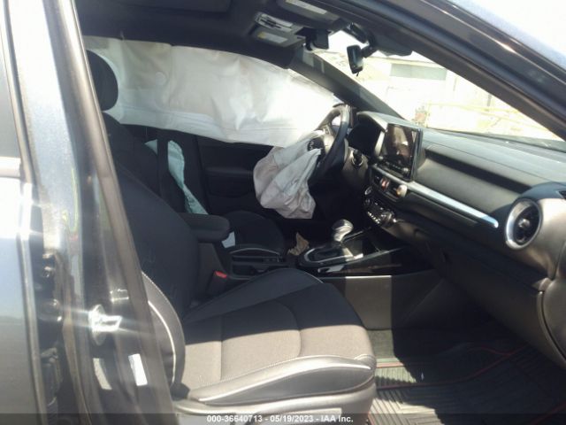 3KPF54AD4PE572114 KIA Forte Gt-line