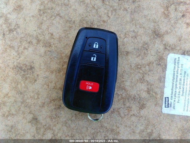 2021 TOYOTA RAV4 XLE VIN: 2T3W1RFV0MC164897