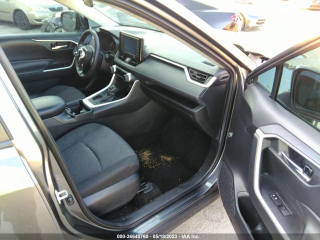 2021 TOYOTA RAV4 XLE VIN: 2T3W1RFV0MC164897