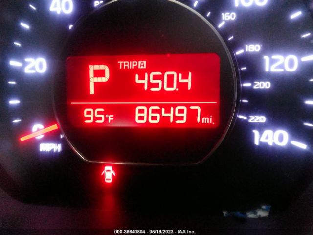 KNDJP3A50E7070611 KIA SOUL +