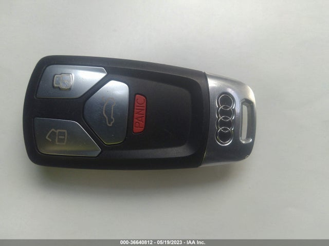 WA1AAAF71KD008996 Audi Q7 PREMIUM