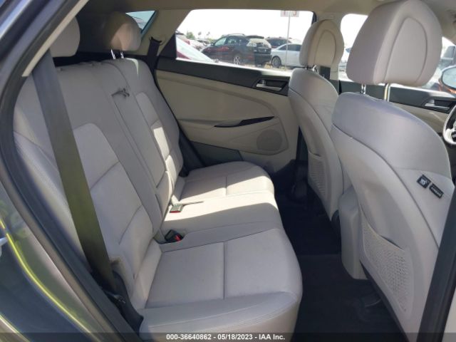 Hyundai TUCSON SE 2018 KM8J2CA41JU650687 Image 9