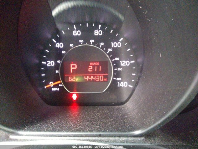 KNDJP3A50G7364268 KIA SOUL +