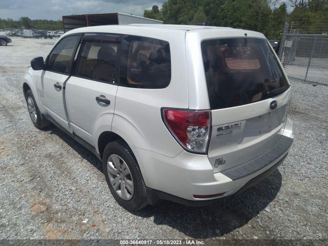 2013 SUBARU FORESTER 2.5X VIN: JF2SHAAC6DG404354