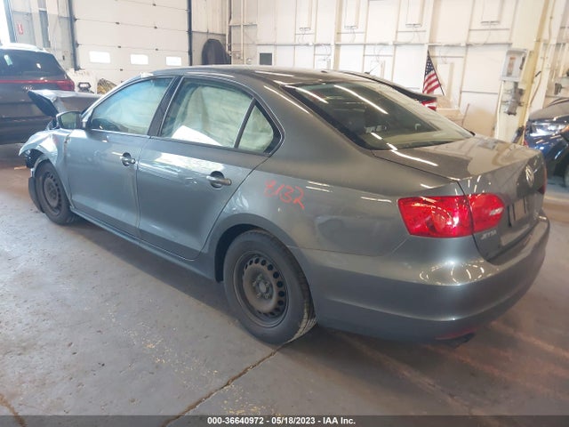 3VW1K7AJ0EM390548 Volkswagen Jetta Sedan S