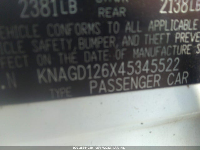 2004 KIA OPTIMA LX/EX VIN: KNAGD126X45345522