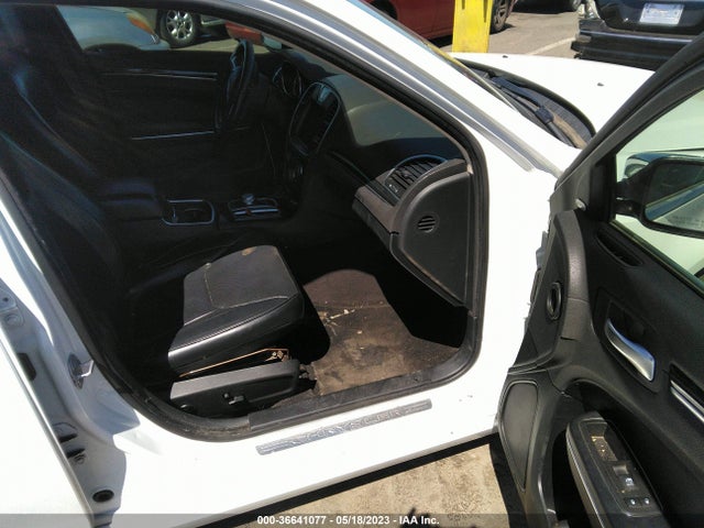 2C3CCAEG0GH342283 Chrysler 300 300c