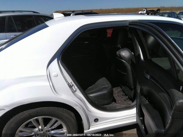 2C3CCAEG0GH342283 Chrysler 300 300c